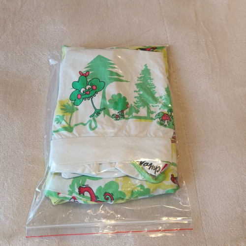 Vamp women's pajamas size M, cotton, like new, capri set