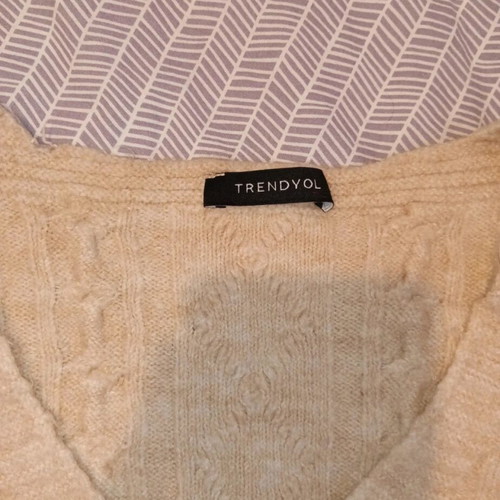 Trendyol women's vest like new, cream