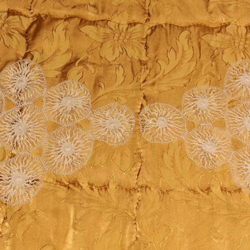 Handmade knitted set 2 table runners and 2 placemats beige like new