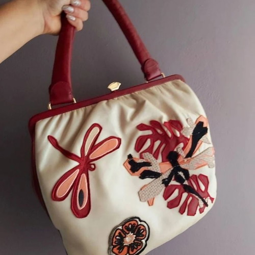 Aquilano Rimondi leather shoulder bag like new, beige and red