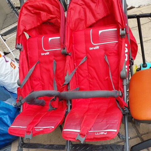 Twin stroller like new