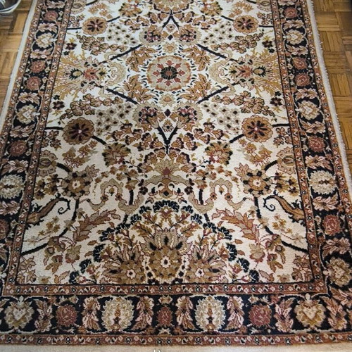Persian-Style Rug like new, 200 x 140 cm, all-wool, heavy, dense weave
