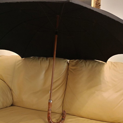 G.F.F 1978 umbrella used with bamboo handle
