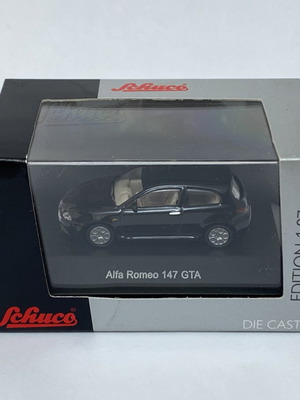 Schuco Alfa Romeo 147 GTA μεταλλικό αυτοκινητάκι κλίμακα 1:87, μαύρο