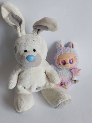 Plush toys used, set of all in the picture