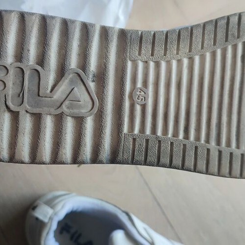 Fila casual shoes size 45 used, white
