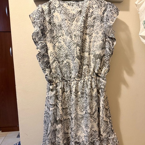 Steve Madden dress new with tags, size M, black and white