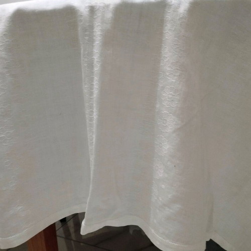 Vintage 13-piece dining set made of genuine linen damask like new