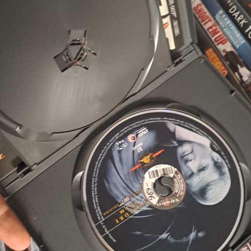 Live and Let Die DVD used, ultimate edition with subtitles