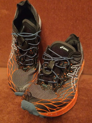 Asics Fujispeed αθλητικά σαν καινούργια, νούμερο 38, πολύχρωμα