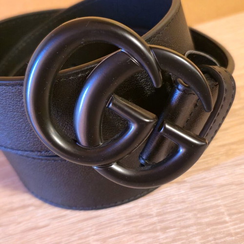 Gucci original women's leather belt, black logo, size 90cm