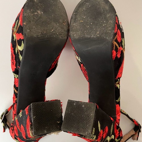 Public Desire embroidered platform ankle strap shoes like new, size 41