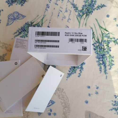 Xiaomi Redmi 12 sky blue 8GB RAM 256GB ROM like new