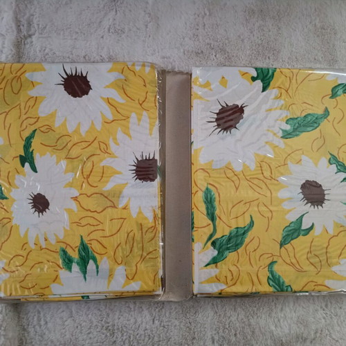 New bed sheets set with pillowcases 2x2.20 m