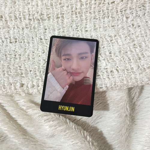Hyunjin Stray Kids photocard new, Miroh