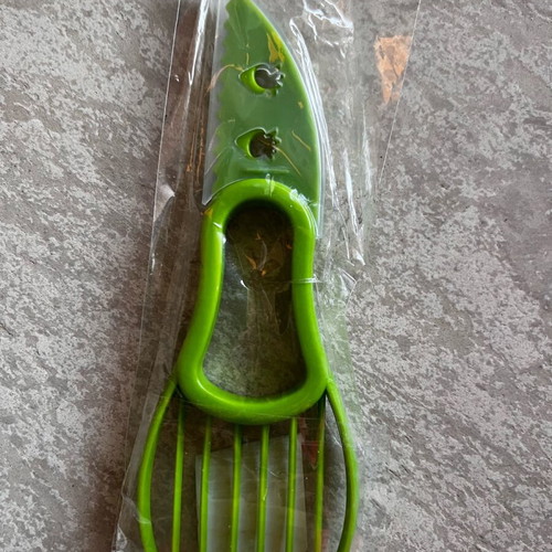 Avocado cleaning knife new