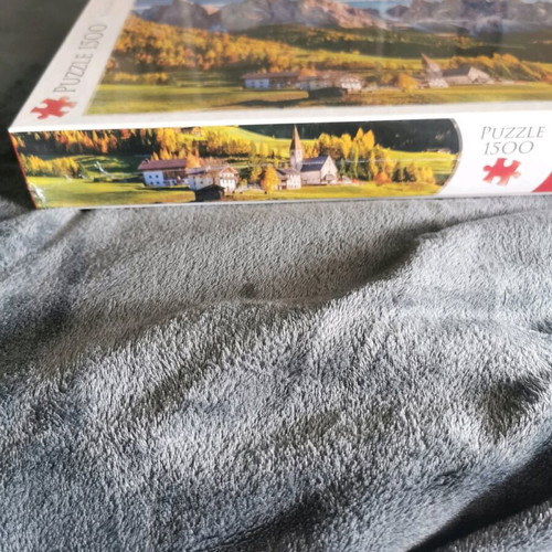 Puzzle new 1500 pieces with shrink wrap