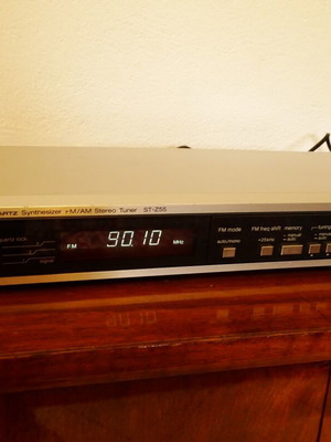 Technics ST-Z55 Quartz Synthesizer Stereo Tuner FM/AM like new