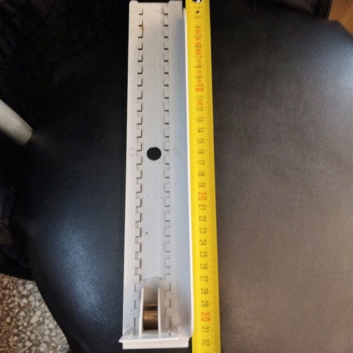 Shelf Promoter like new (cigarette furniture)