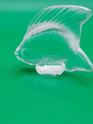 Lalique fish figurine 5 cm, like new