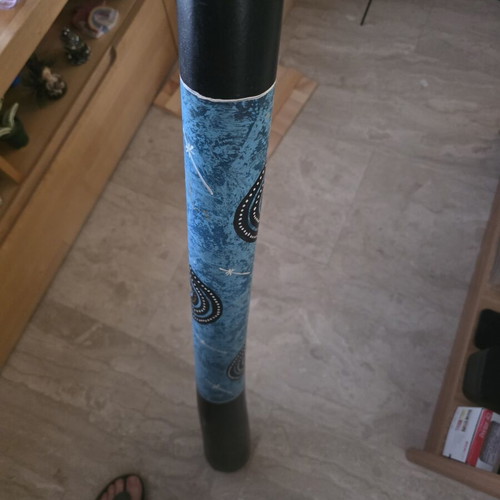 Didgeridoo like new, 1 meter eucalyptus wood, Australian origin