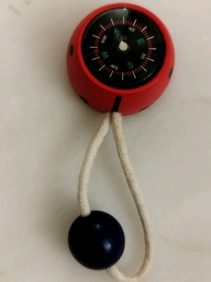 Children's keychain compass like new