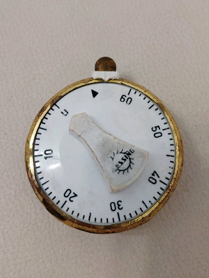 Lessing metal timer from the 1960s used