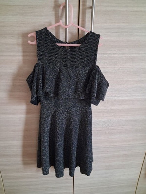 Shiny formal dress like new, black and silver, size 140-146 cm