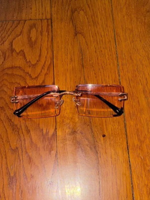 Glasses like new