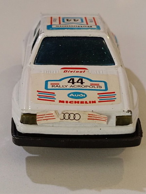 Συλλεκτικό αυτοκινητάκι Audi Quattro μεταχειρισμένο, κλίμακας 1/43, Polfi Toys