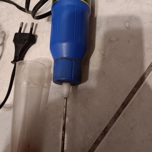 Handheld frappe maker used