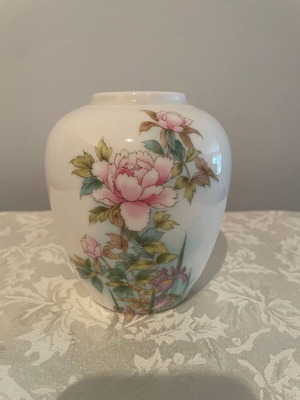 Βάζο Vintage Shibata Japan καινούριο με λεπτομέρειες λουλουδιών
