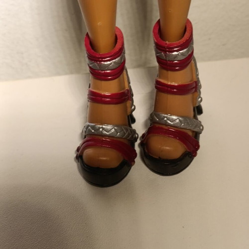 My Scene Madison Barbie doll used with bling bling dress