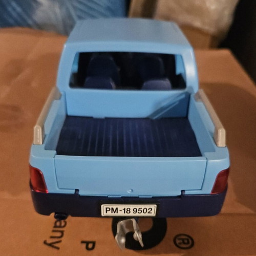 Playmobil Jeep with Caravan and 4 Figures used