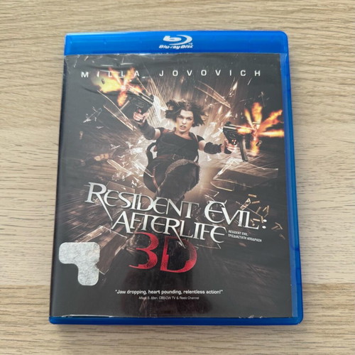 Resident Evil Afterlife Blu-ray like new with English subtitles
