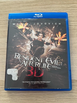 Resident Evil Afterlife Blu-ray like new with English subtitles