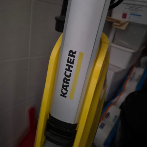 Karcher FC 5*EU electric mop 460W used with 2 cleaning sets