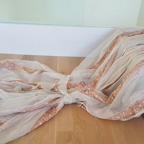Curtains used set with dimensions 150W×232H