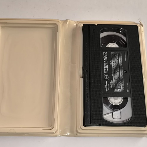 101 Dalmatians VHS used Walt Disney Classics animated