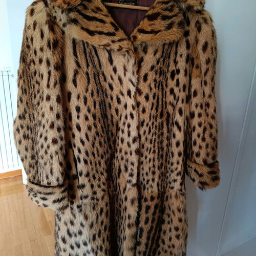 Women's coat with natural mink fur Skaperdas used, size L-XL