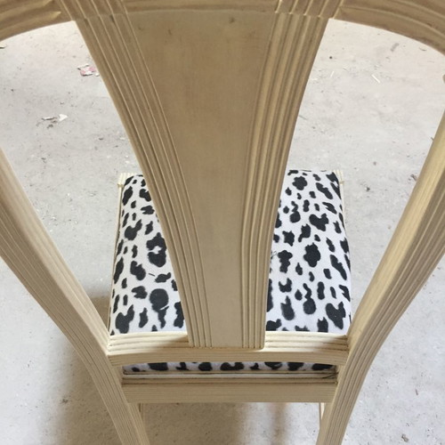 White decape chair used