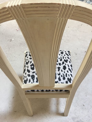 White decape chair used