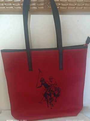 Polo Assn red handbag like new
