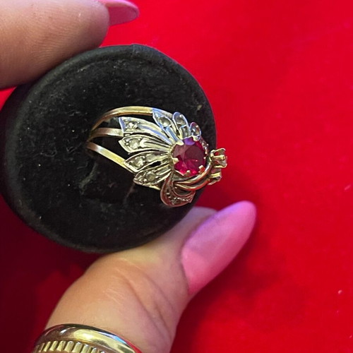 Gold ring 18K with semi-precious stones used, 2.7 g