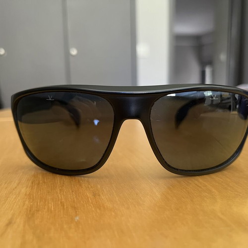 Vuarnet VL1402 0001 Cat3 sunglasses like new, black