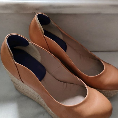 Platform shoes size 39 used, tan color