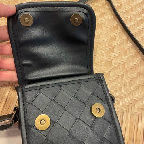 Crossbody bag made of faux leather