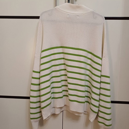 Mango women's blouse with zipper like new, white and green size M