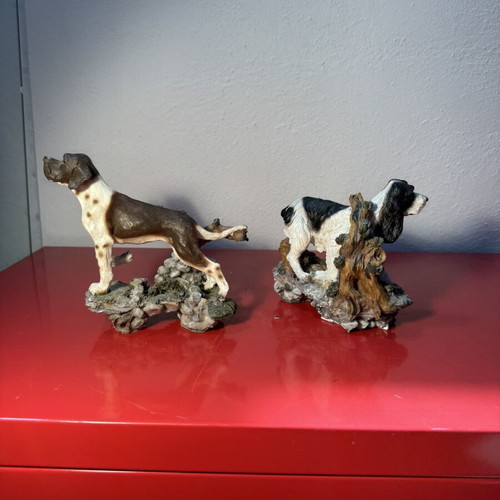 Set of 2 dog figurines used, 17 cm length 15 cm height
