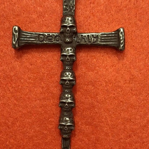 Memento Mori Necklace with Silver Obsidian and Cross with Skulls like new
